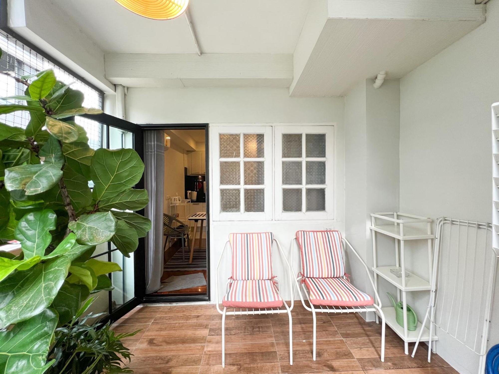 Neveu Premier Residence : Ratchada Bangkok Exterior photo